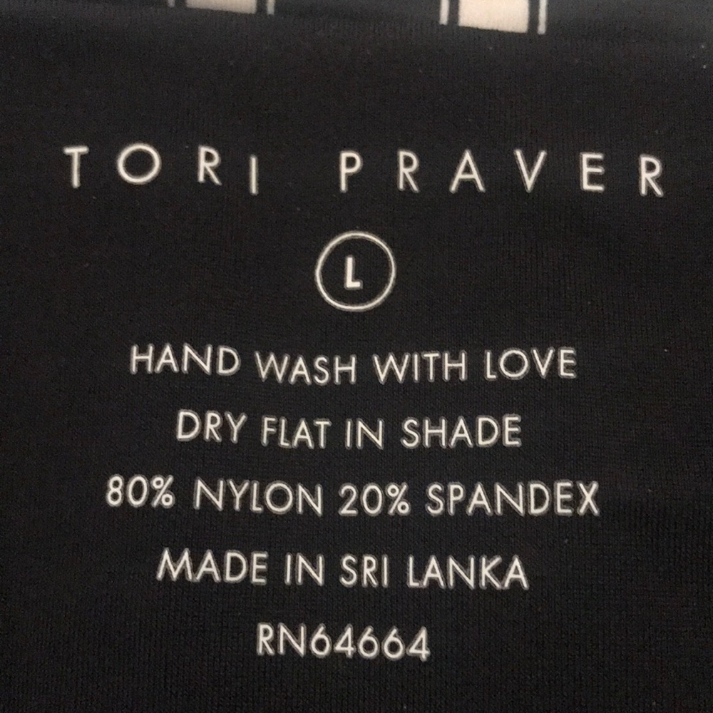 Tori Praver swim set - Picture 4 of 4